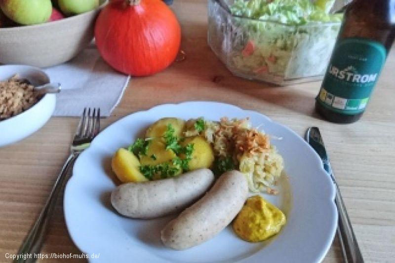 Weißwurst mit Spitzkohl